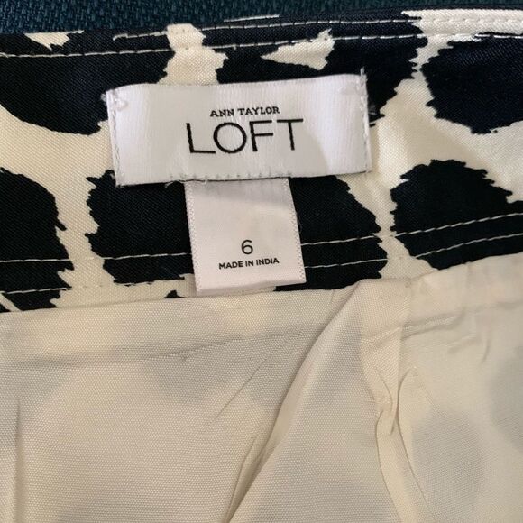 Ann Taylor Loft Snow Leopard Print Midi Skirt - Picture 8 of 9